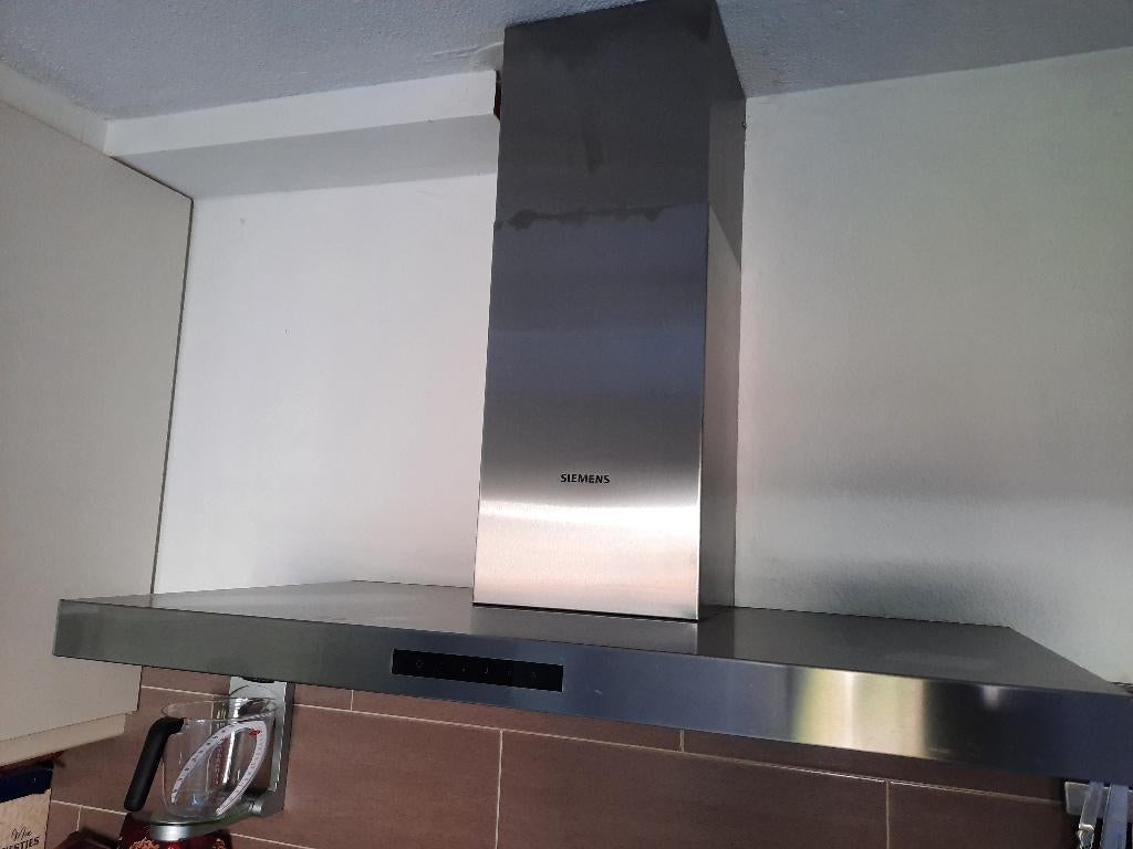Siemens afzuigkap, Witgoed en Apparatuur, Afzuigkappen, Ophalen, Wandschouwkap, Zo goed als nieuw, Vrijstaand