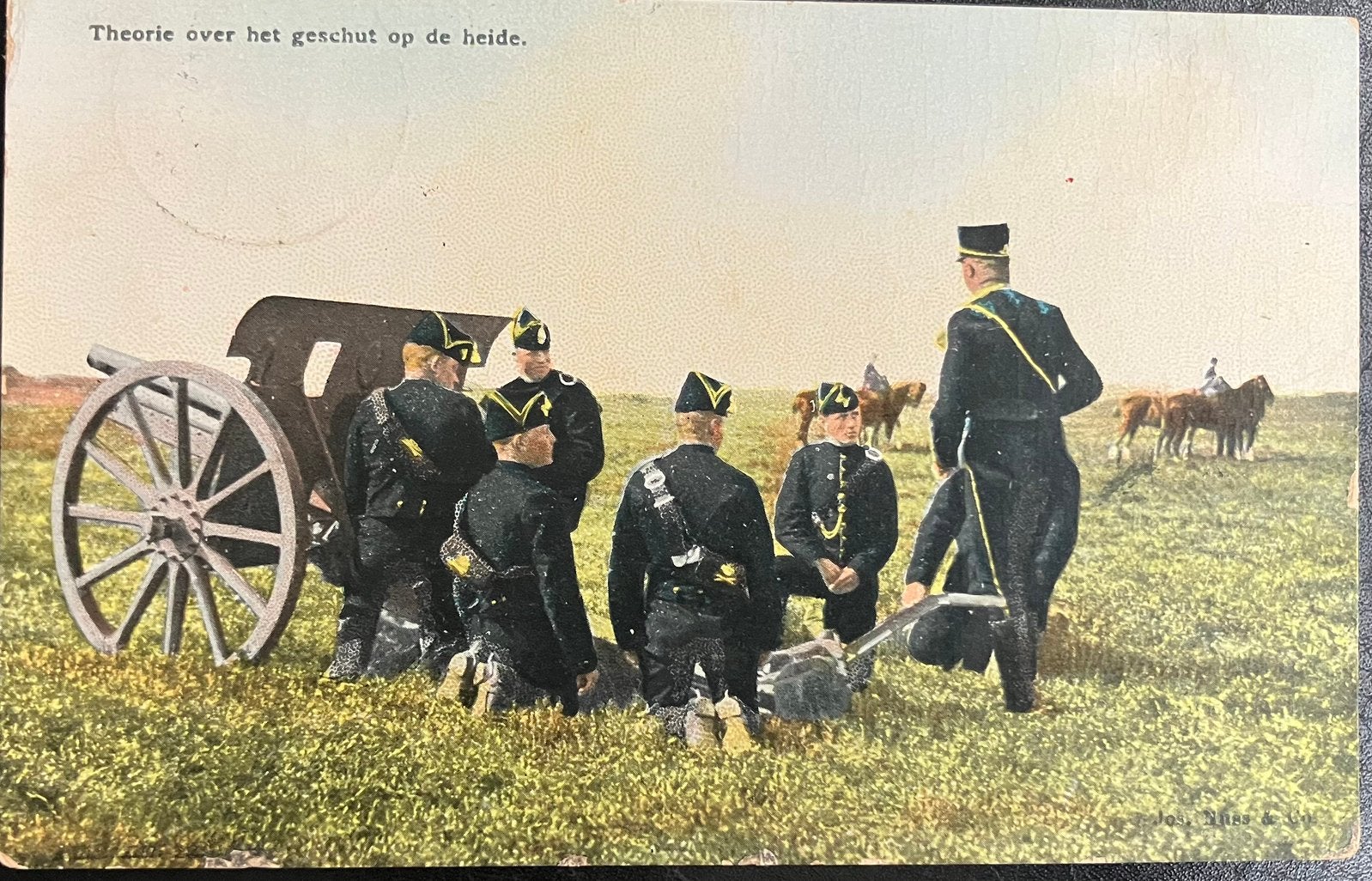 Oude Ansichtkaart soldaten met Kanon op de Heide, Verzamelen, Ophalen of Verzenden, Voor 1920, Gelopen, Gelderland