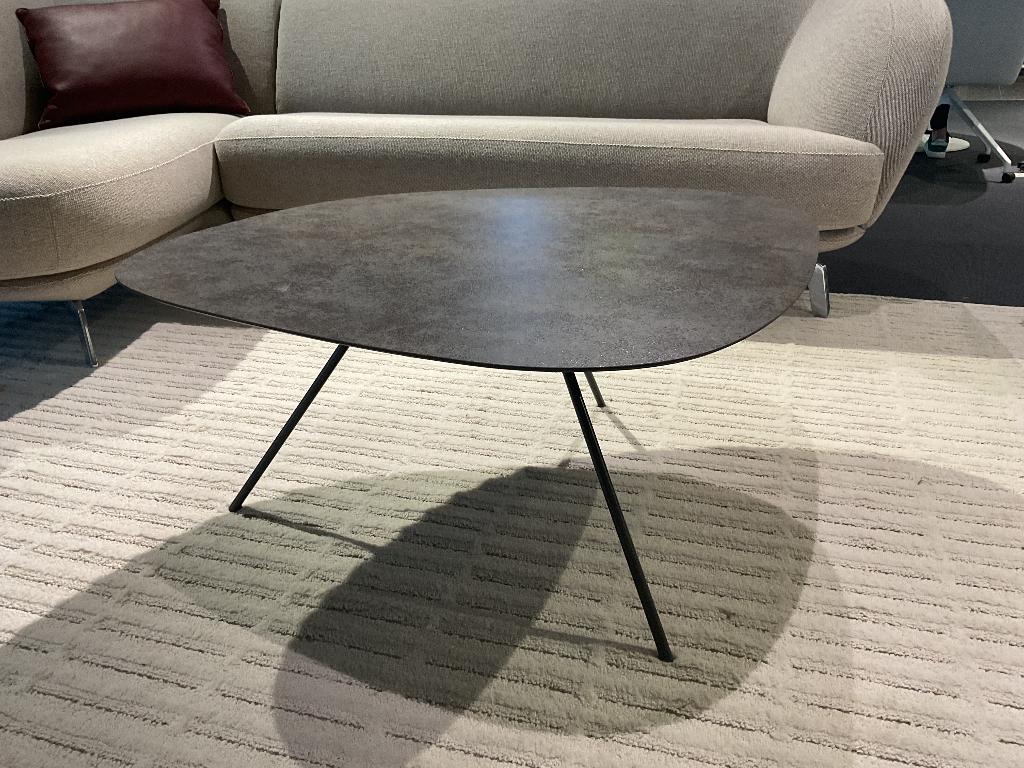 Leolux Liliom salontafel, Overige materialen, 50 tot 100 cm, Nieuw, Minder dan 50 cm