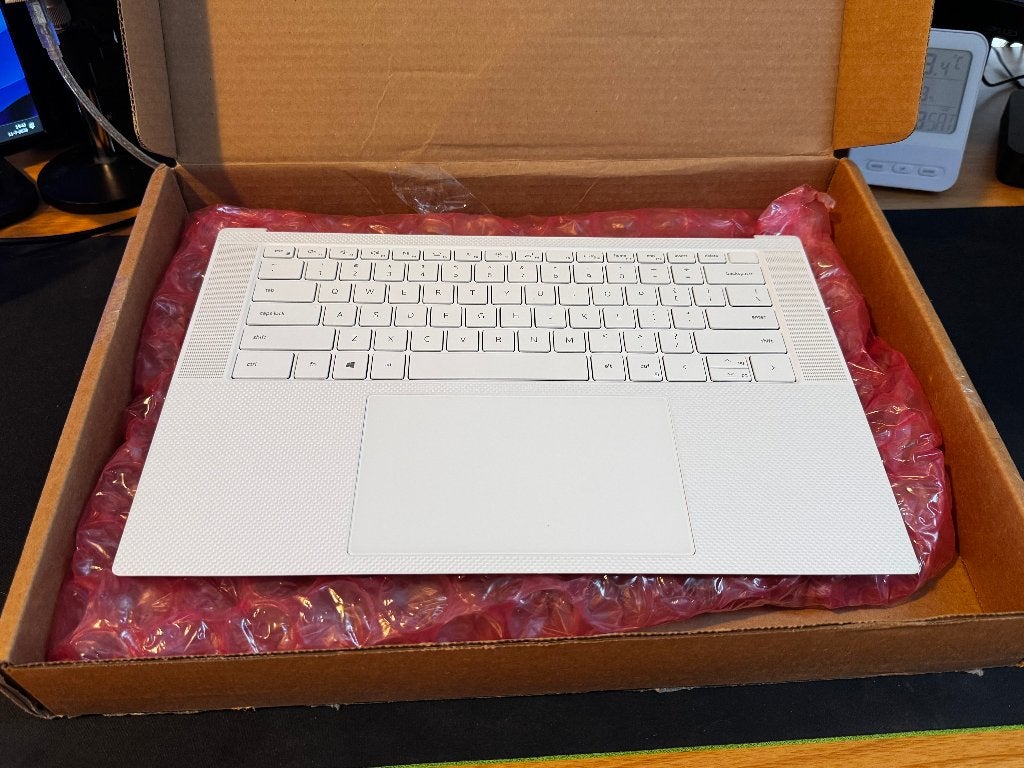 Dell xps 15 9500 palmrest white, Computers en Software, Ophalen of Verzenden, Zo goed als nieuw