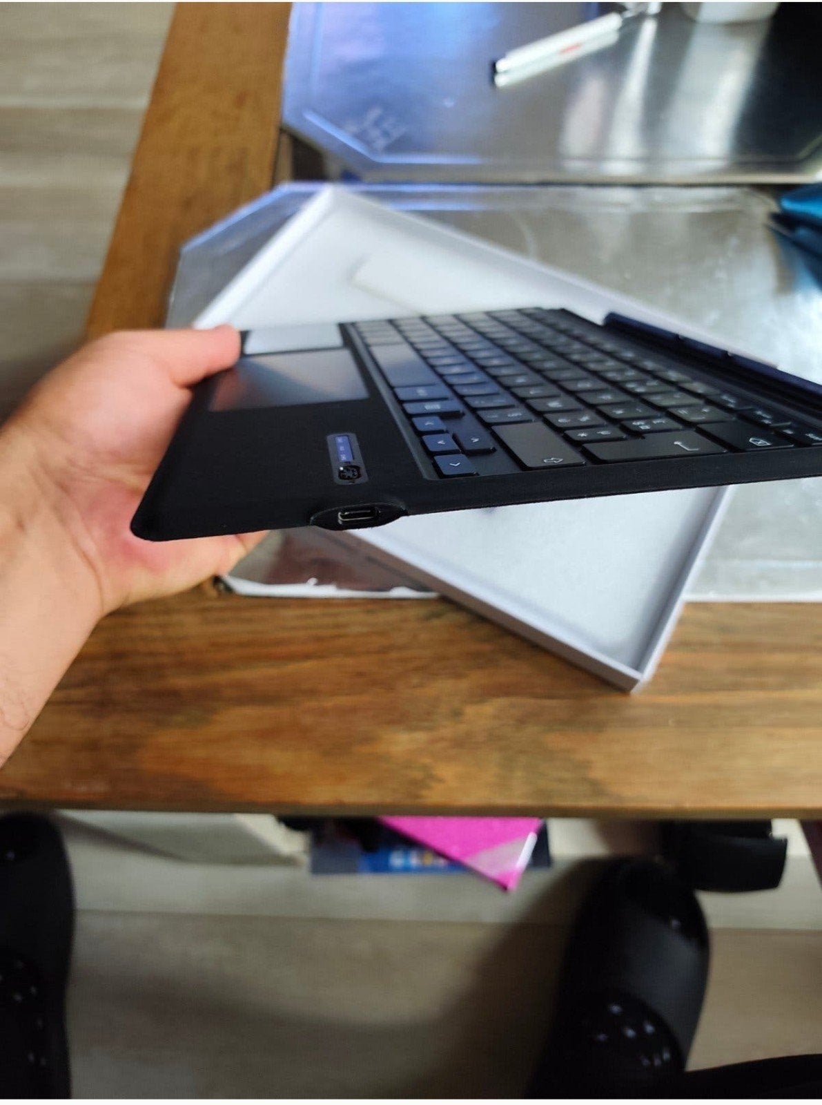 Qulose Touchpad Toetsenbord voor Surface Pro (nieuw), Ophalen, Draadloos, Qwerty, Trackpad