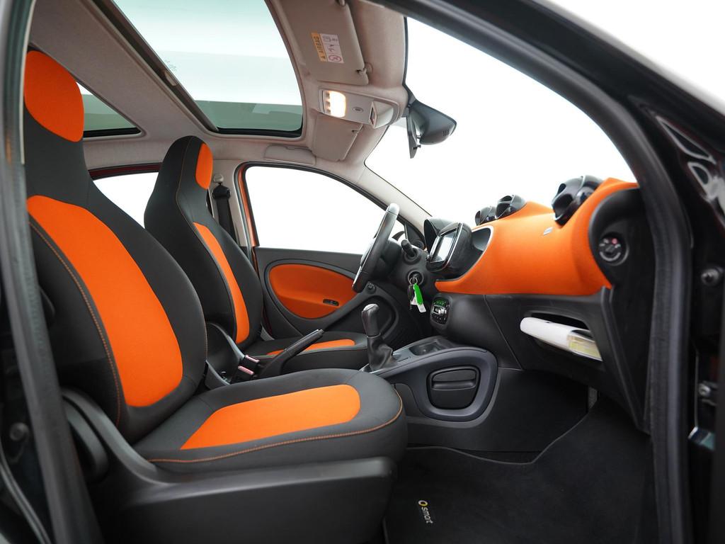 smart forfour 1.0 Passion | Panoramadak | Navigatie | Zondag, Auto's, Smart, 12 maanden, Gebruikt, Overige kleuren, 4 stoelen