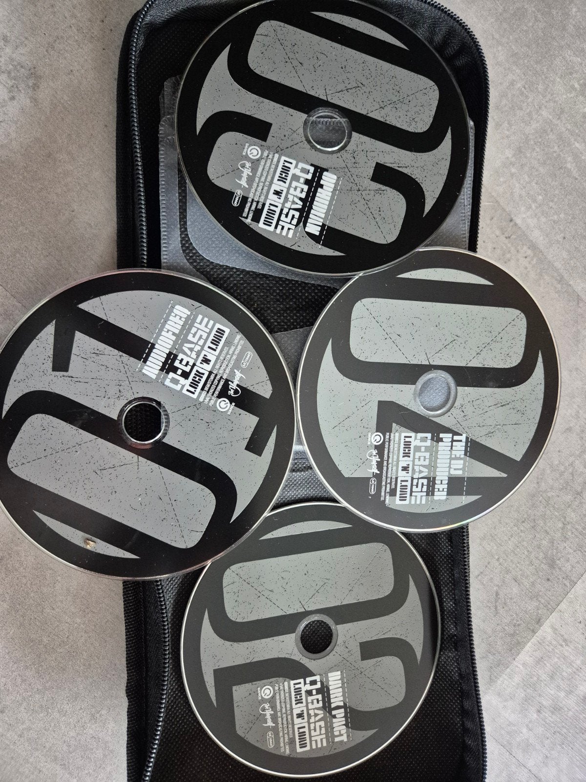 4 Q-BASE Lock 'N' Load CD's (zonder hoes), Ophalen of Verzenden