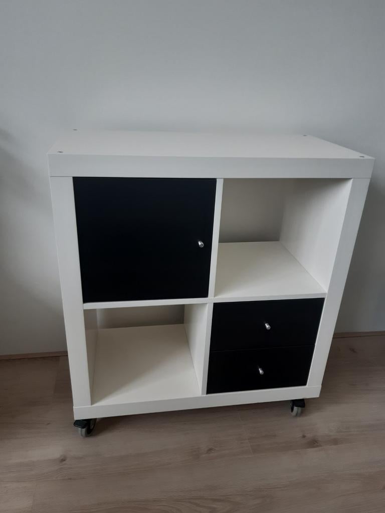 Ikea kallax kast met inzetstukken, Huis en Inrichting, Kasten | Wandmeubels, Ophalen, Gebruikt, 25 tot 50 cm, Minder dan 100 cm
