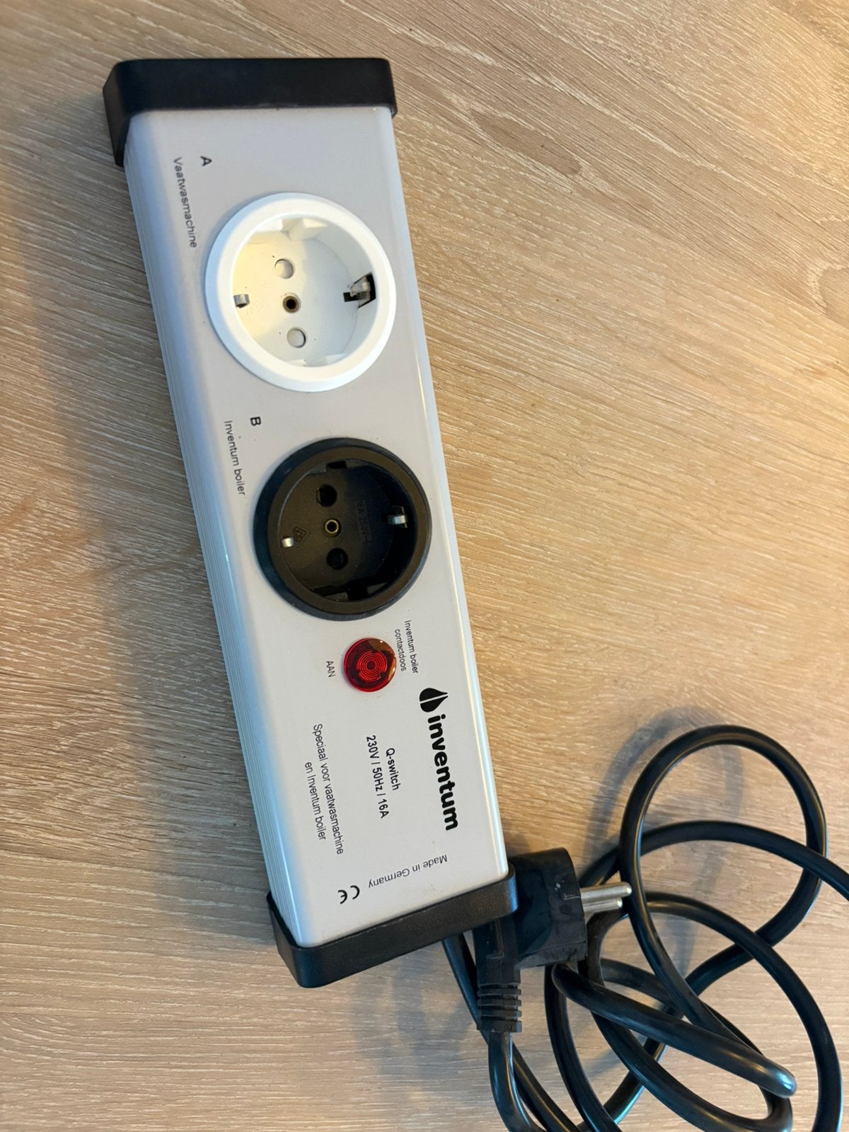 Stekkerdoos Inventum Q-switch, Witgoed en Apparatuur, Ophalen of Verzenden, Gebruikt
