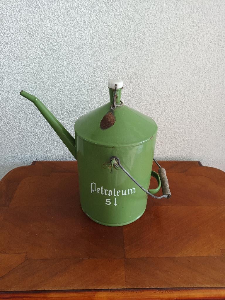 Groen emaille petroleumkan 5 liter, Antiek en Kunst, Antiek | Emaille, Ophalen of Verzenden