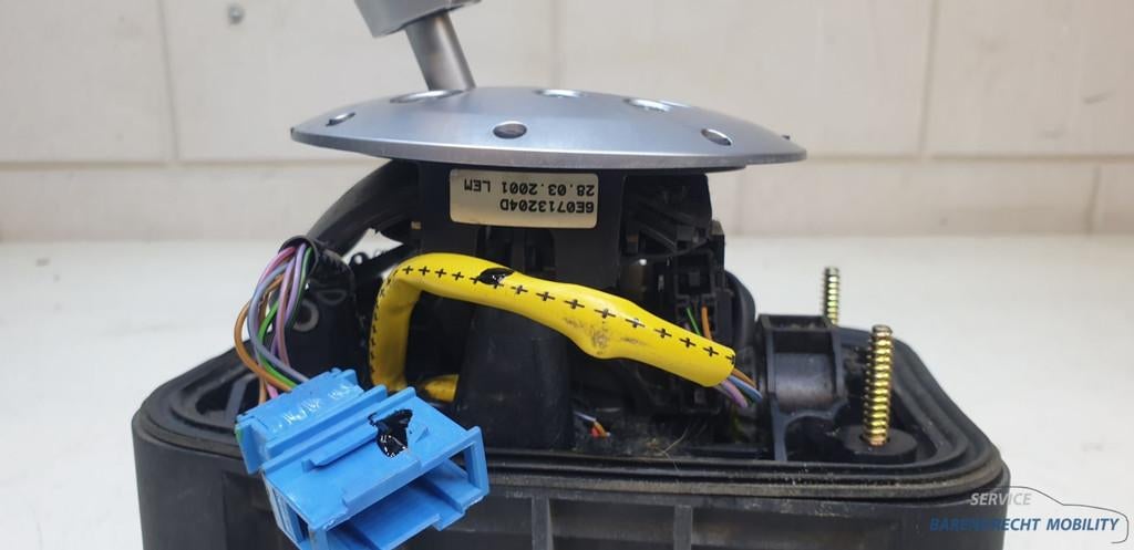 Selectiehendel Automaat Lupo 3L Pook 6E0713025E schakelmecha, Auto-onderdelen, Transmissie en Toebehoren, Gebruikt, Volkswagen