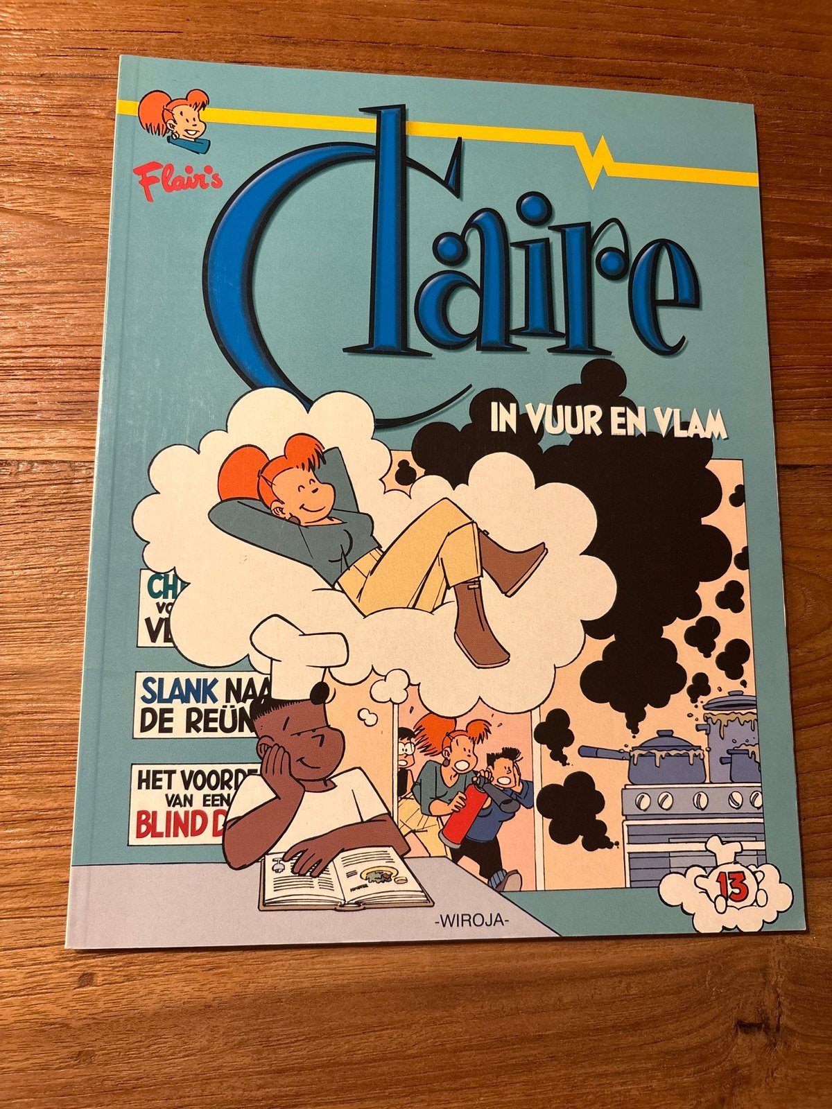 Flair's Claire: In Vuur en Vlam - Stripboek deel 13, Boeken, Eén stripboek, Ophalen of Verzenden, Zo goed als nieuw