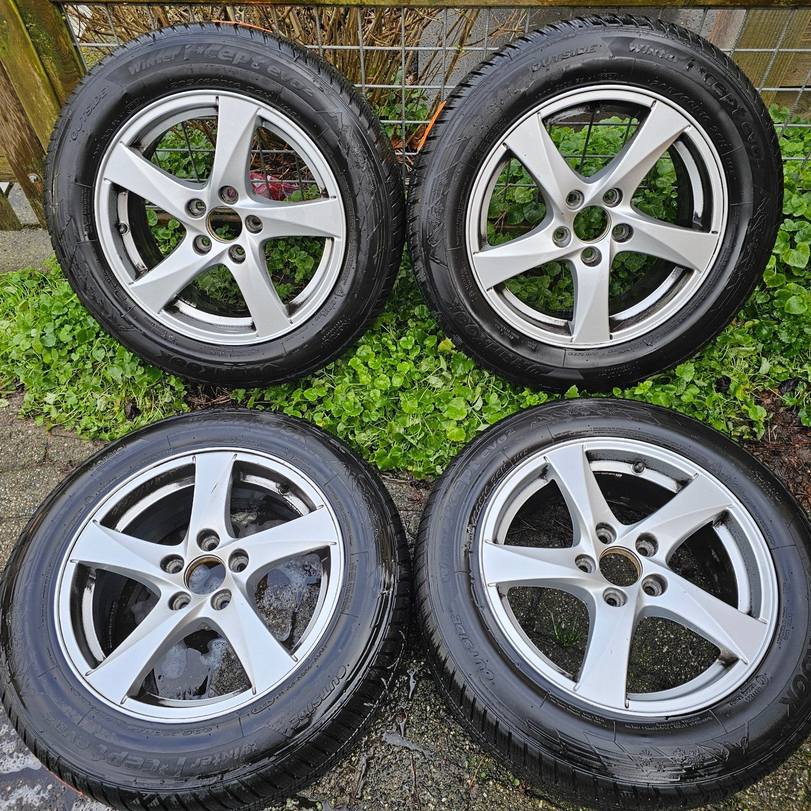 Winterbanden Volvo V70 / Ford Focus met velgen steek 5x108, Ophalen, Gebruikt, 16 inch, Banden en Velgen