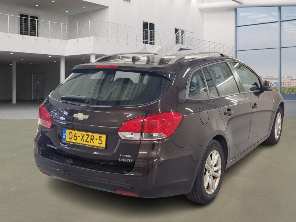 Chevrolet Cruze Station Wagon 1.4T LTZ AIRCO CRUISE NAVI PDC, Voorwielaandrijving, Euro 5, 1380 kg, Gebruikt