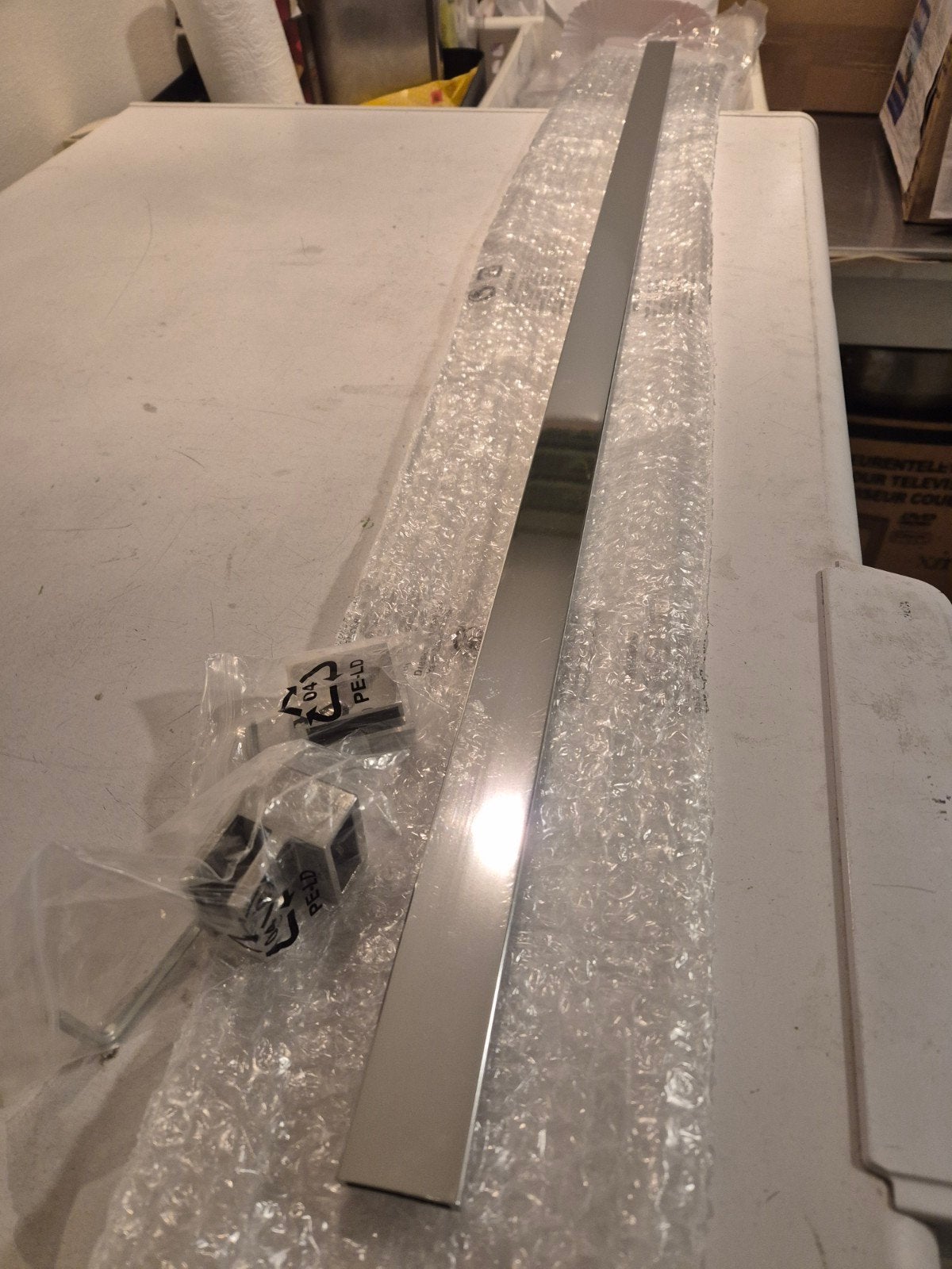 Nieuwe stabilisatiestang 1m met bevestigingsmateriaal, Ophalen of Verzenden, Nieuw, Douche