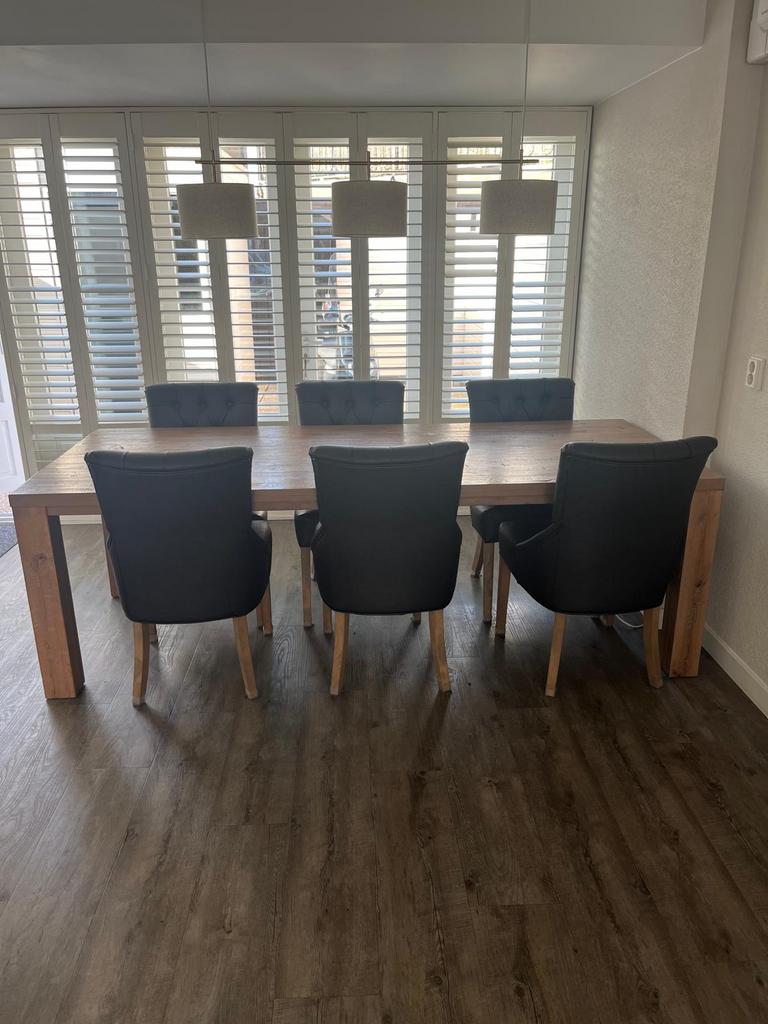Tafel met 6 stoelen, Ophalen, Zo goed als nieuw