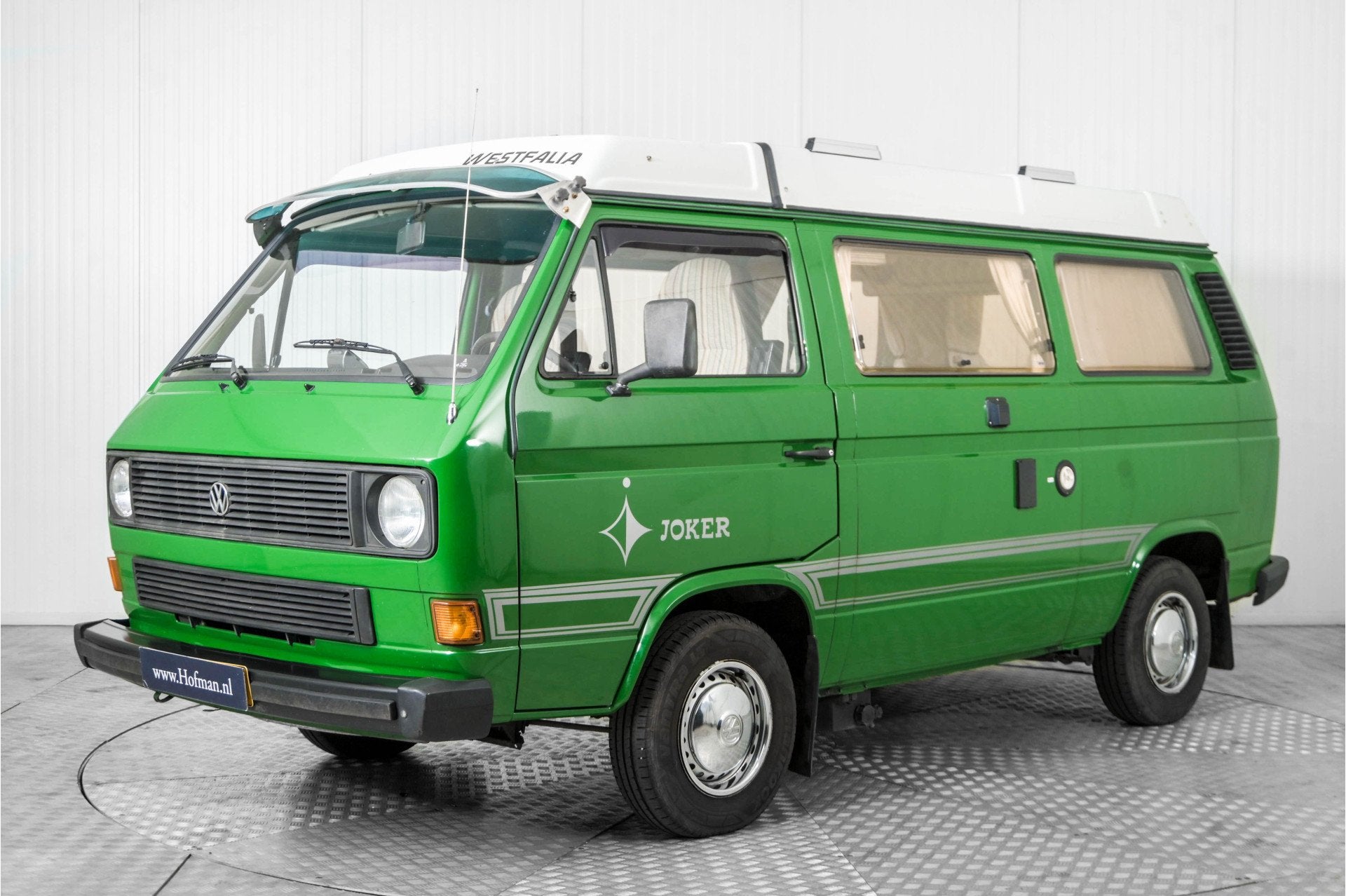 Volkswagen T3 Westfalia JOKER 1.6TD 51KW (bj 1986), Volkswagen, Bedrijf, Rodenburg 1
9351PV  LEEK, NL, Hofman Leek Classic & Sportscars