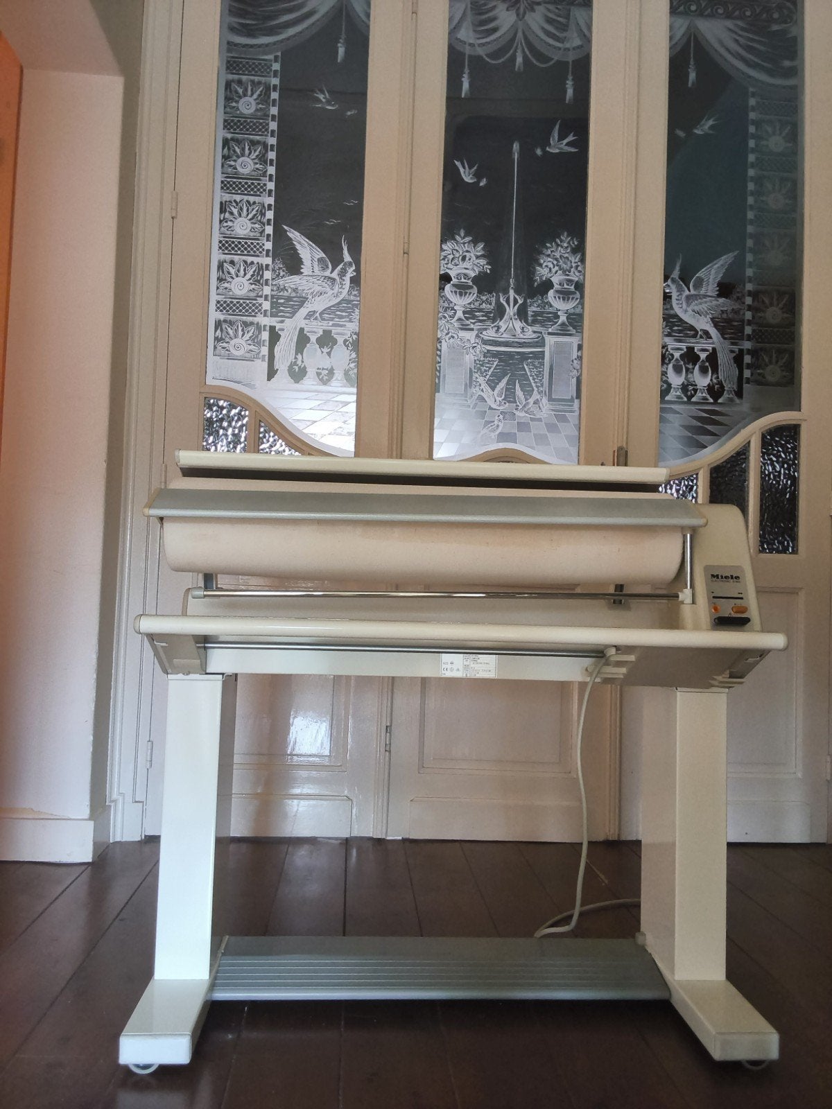 Strijkmachine Miele ELECTRONIC B863, Ophalen, Zo goed als nieuw
