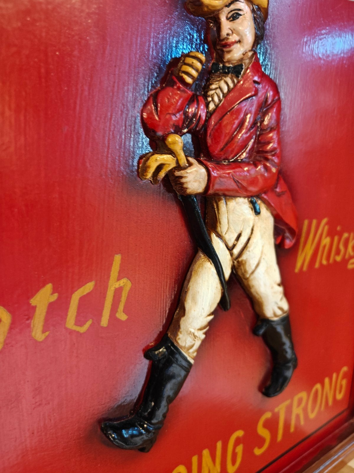 ZELDZAAM OUD 3 D PUB BORD JOHNNIE WALKER HOUT 61 X 40 CM, Reclamebord, Gebruikt, Schotland, Ophalen of Verzenden
