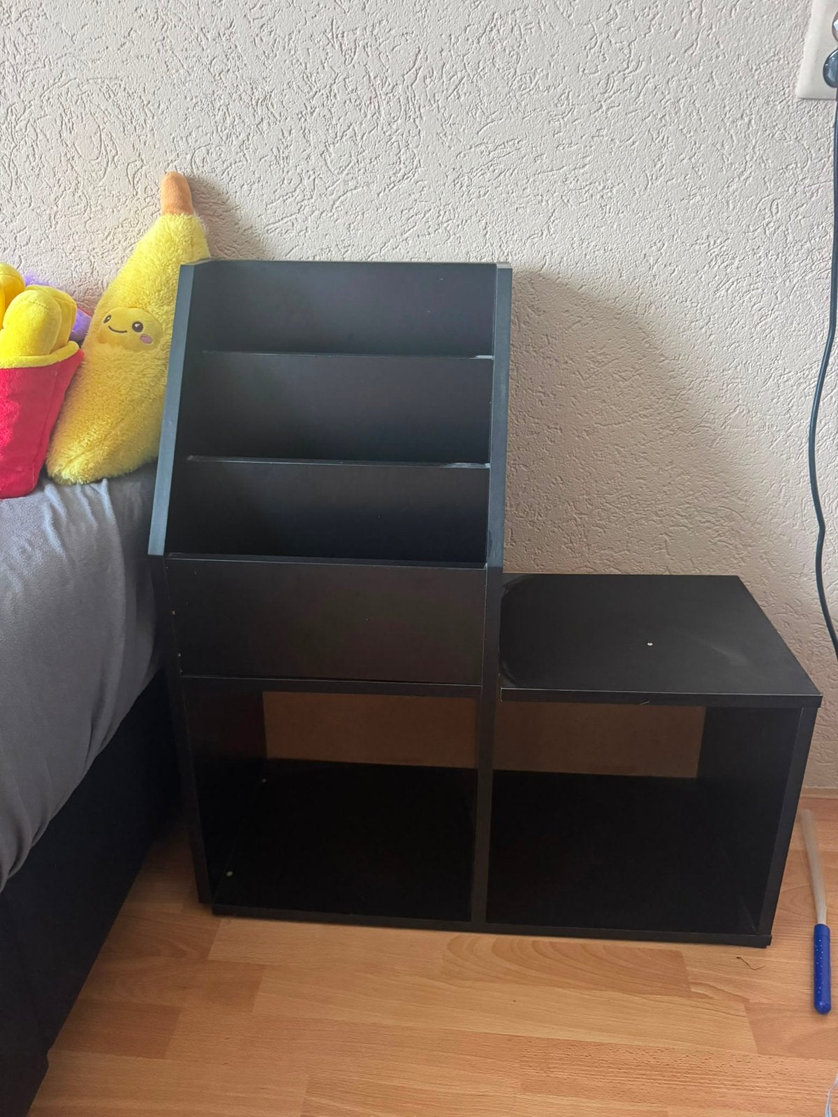 Boekenkast zwart, Ophalen, 50 tot 100 cm, Zo goed als nieuw, Minder dan 100 cm