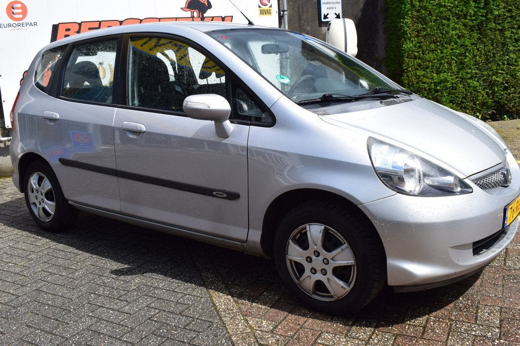 Honda Jazz 1.4 LS AIRCO (bj 2005), Voorwielaandrijving, 83 pk, 4 cilinders, Origineel Nederlands