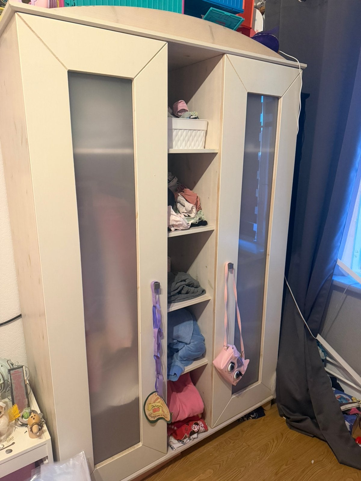Stevige Houten Kinderkledingkast + Wandplank – ZSM WEG!, Ophalen, 180 cm of meer, 85 tot 100 cm