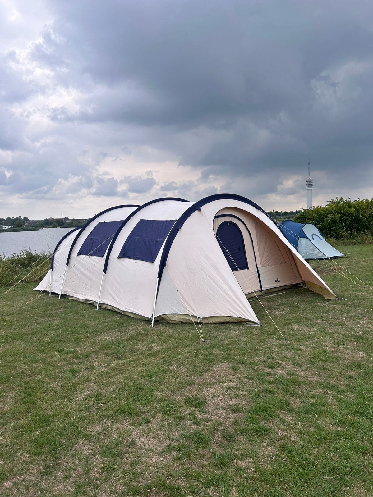 Kanpeertent, Caravans en Kamperen, Ophalen, Zo goed als nieuw