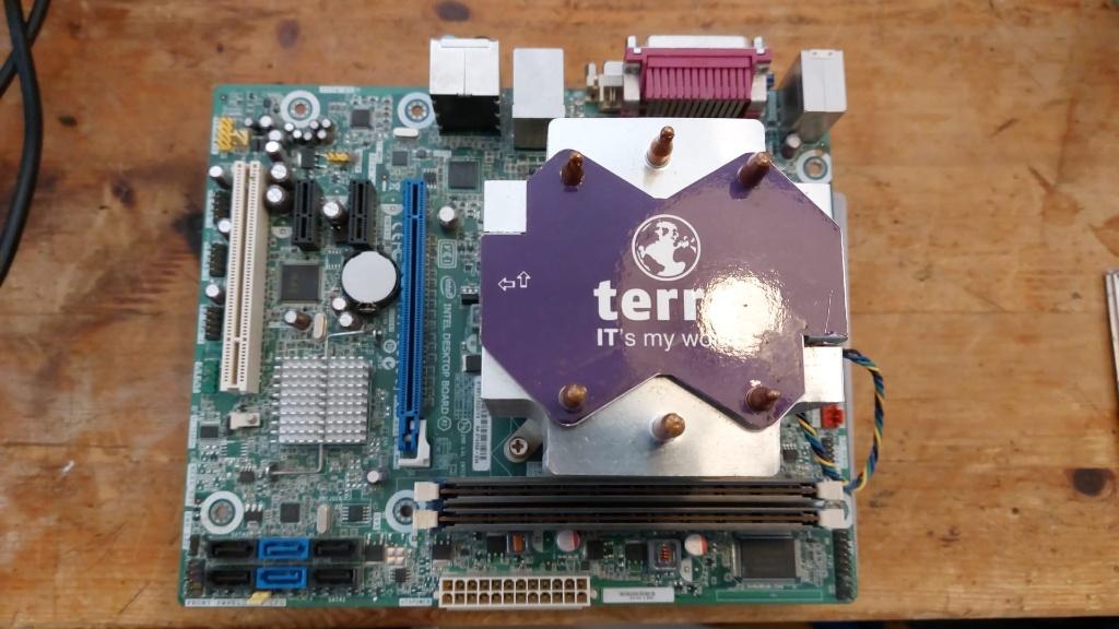 UP/Downgrade setje Dh61BE i5-2550K 16Gb, Computers en Software, Moederborden, Ophalen, DDR3, Gebruikt, Mini-ATX