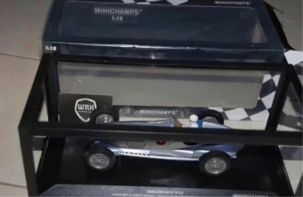 1:18 Mercedes W125 Caracciola + FIGURE #6 Minichamps WRH, Verzenden, Zo goed als nieuw, Auto, MiniChamps