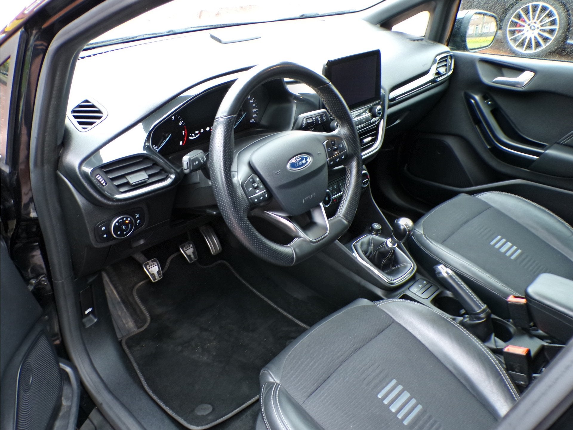 Ford Fiesta 1.0 EcoBoost ST-LINE 141 PK APPLE CARPLAY...., Voorwielaandrijving, Gebruikt, Euro 6, 1064 kg