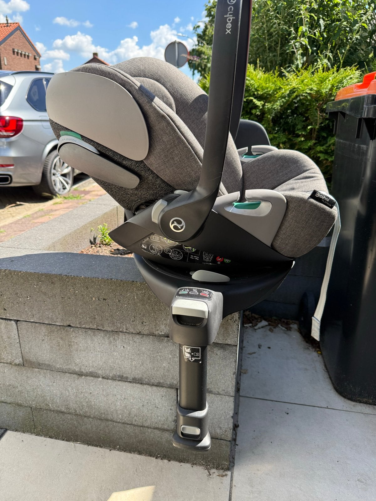 Cybex Cloud Z2 i-Size autostoel + Z2 Base, Slaapstand, Zo goed als nieuw, Isofix, 0 t/m 13 kg