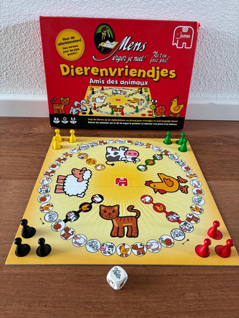 Mens erger je niet - dierenvriendjes - compleet, Hobby en Vrije tijd, Gezelschapsspellen | Bordspellen, Ophalen, Zo goed als nieuw