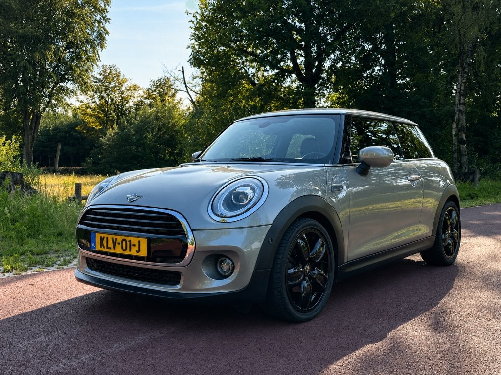 MINI 3-Deurs 1.5 Cooper Automaat Cruise LED Sportstoel Carpl, 136 pk, Zwart, Leder en Stof, Bedrijf
