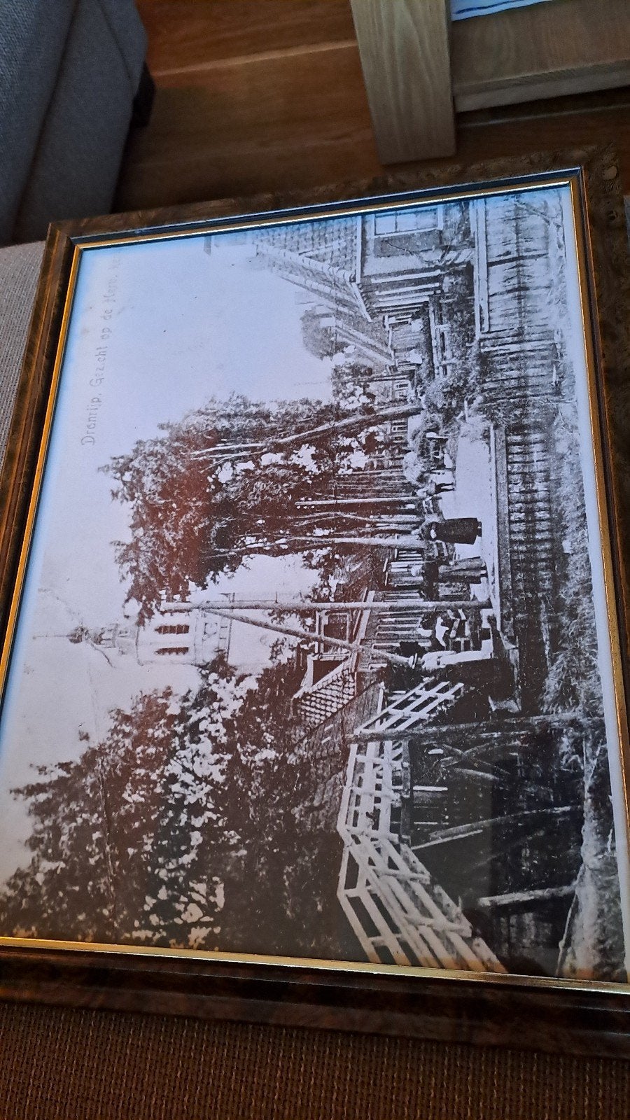 Oude ingelijste foto van Dronrijp - Gezicht op de Herv. Ker, Ophalen of Verzenden