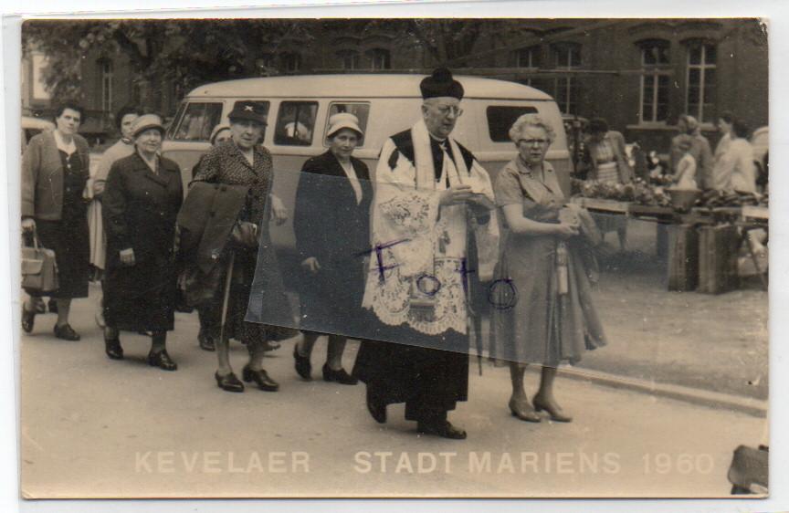 FOTOKAART Kevelaer 1960 (pastoor Volkswagen busje), Ophalen, 1960 tot 1980, Ongelopen, Duitsland