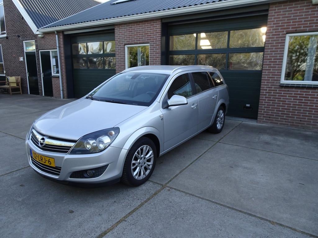 Opel Astra Wagon 1.6 111 years Edition, Voorwielaandrijving, 15 km/l, Gebruikt, 116 pk