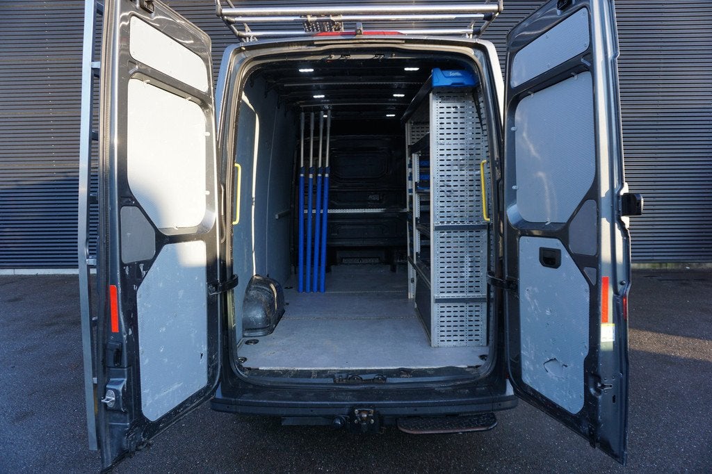 MAN TGE 3.180 177pk Automaat L3H3/L2H2 Navigatie Apple Carpl, Auto's, Stof, Gebruikt, 4 cilinders, Origineel Nederlands