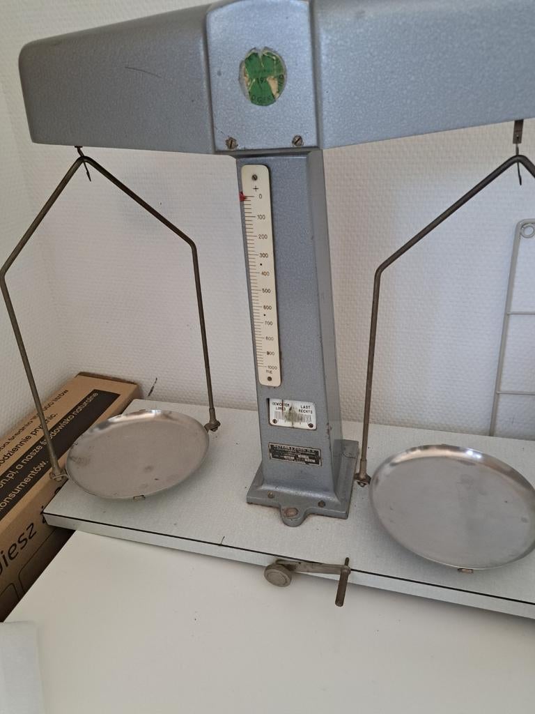 Oude weegschaal, Antiek en Kunst, Ophalen of Verzenden