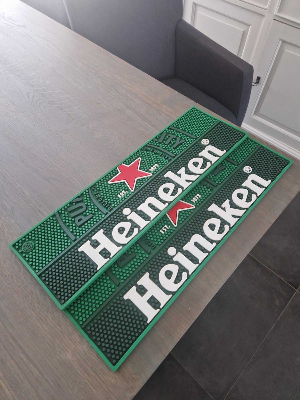 2x heineken mat aangeboden 600x170mm, Verzamelen, Ophalen of Verzenden, Zo goed als nieuw, Heineken
