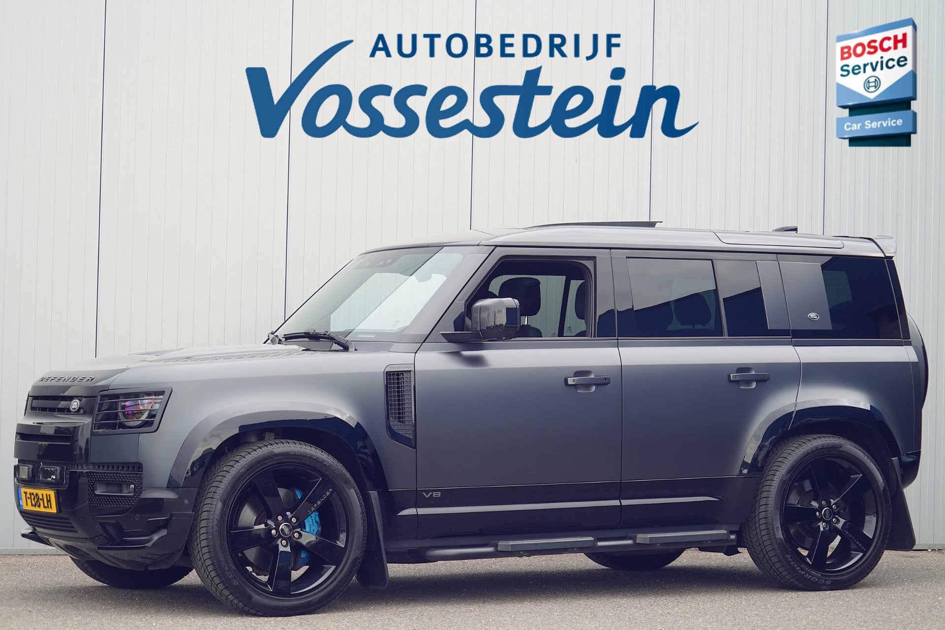 Land Rover Defender 110 5.0 P525 110 V8 / Pano / Trekhaak /, Auto's, Automaat, Vierwielaandrijving, SUV of Terreinwagen, 3500 kg