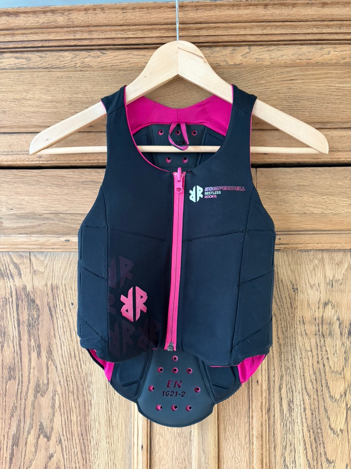 Bodyprotector Komperdell Back Protection maat 128, Overige merken, Ophalen of Verzenden, Zo goed als nieuw, Overige maten