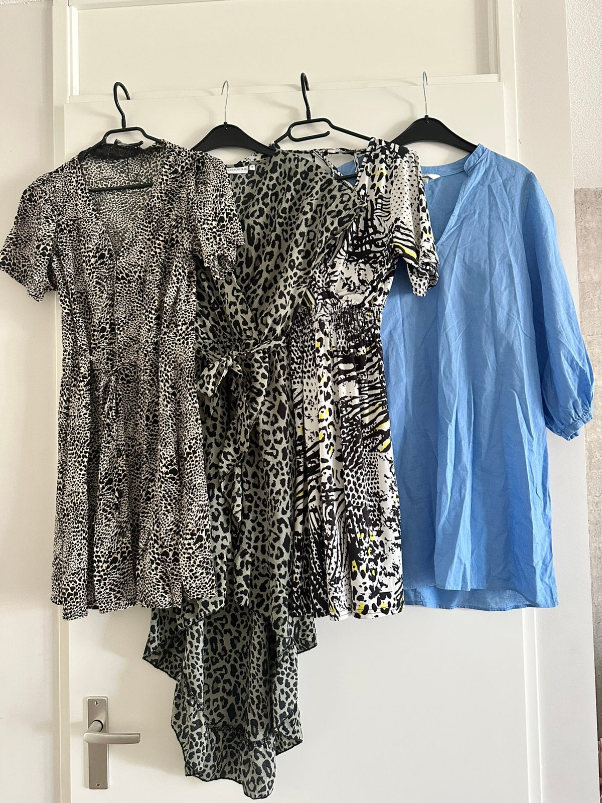 4 dames jurkjes maat S, Ophalen, Zo goed als nieuw, Maat 36 (S)