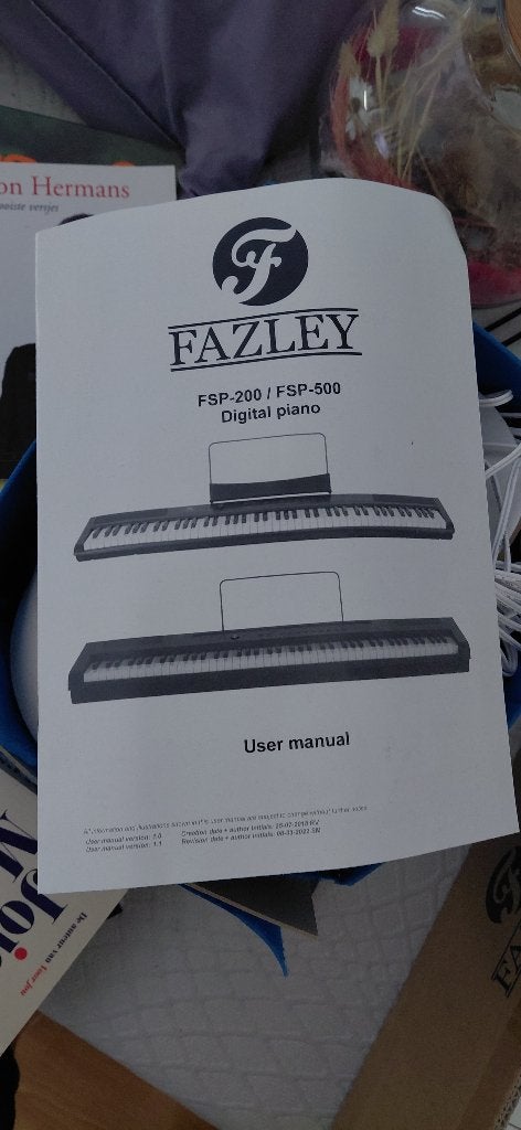 Digitale piano, Muziek en Instrumenten, Ophalen, Wit, Digitaal, Zo goed als nieuw