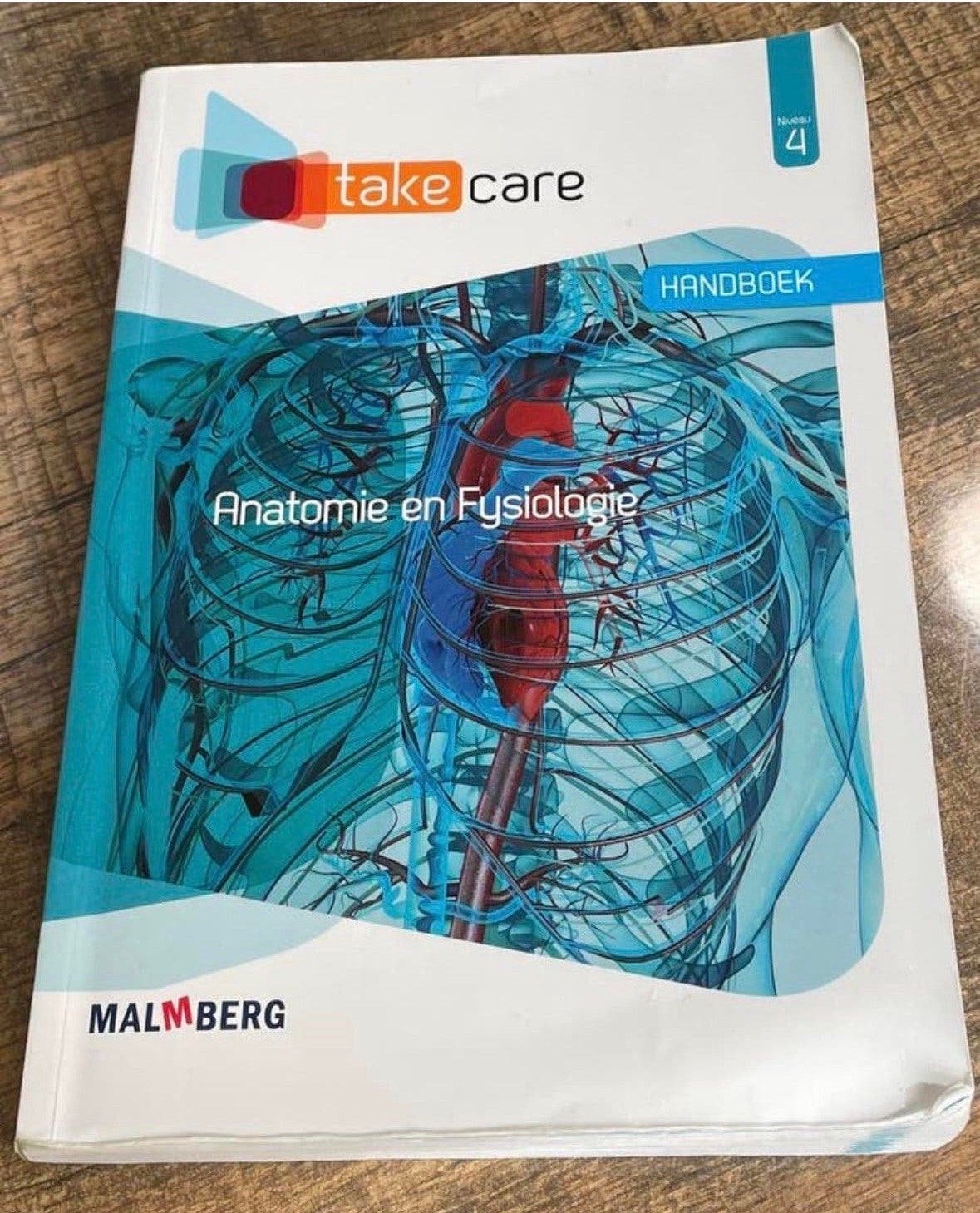 Take Care Handboek Anatomie en Fysiologie Niveau 4, Boeken, Ophalen, Beta, Zo goed als nieuw, MBO