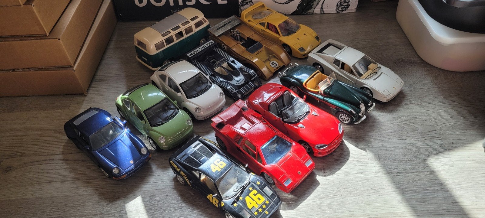 Verzameling 1/24 modellen oa volkswagen jaguar mc laren, Ophalen of Verzenden, Gebruikt, Auto