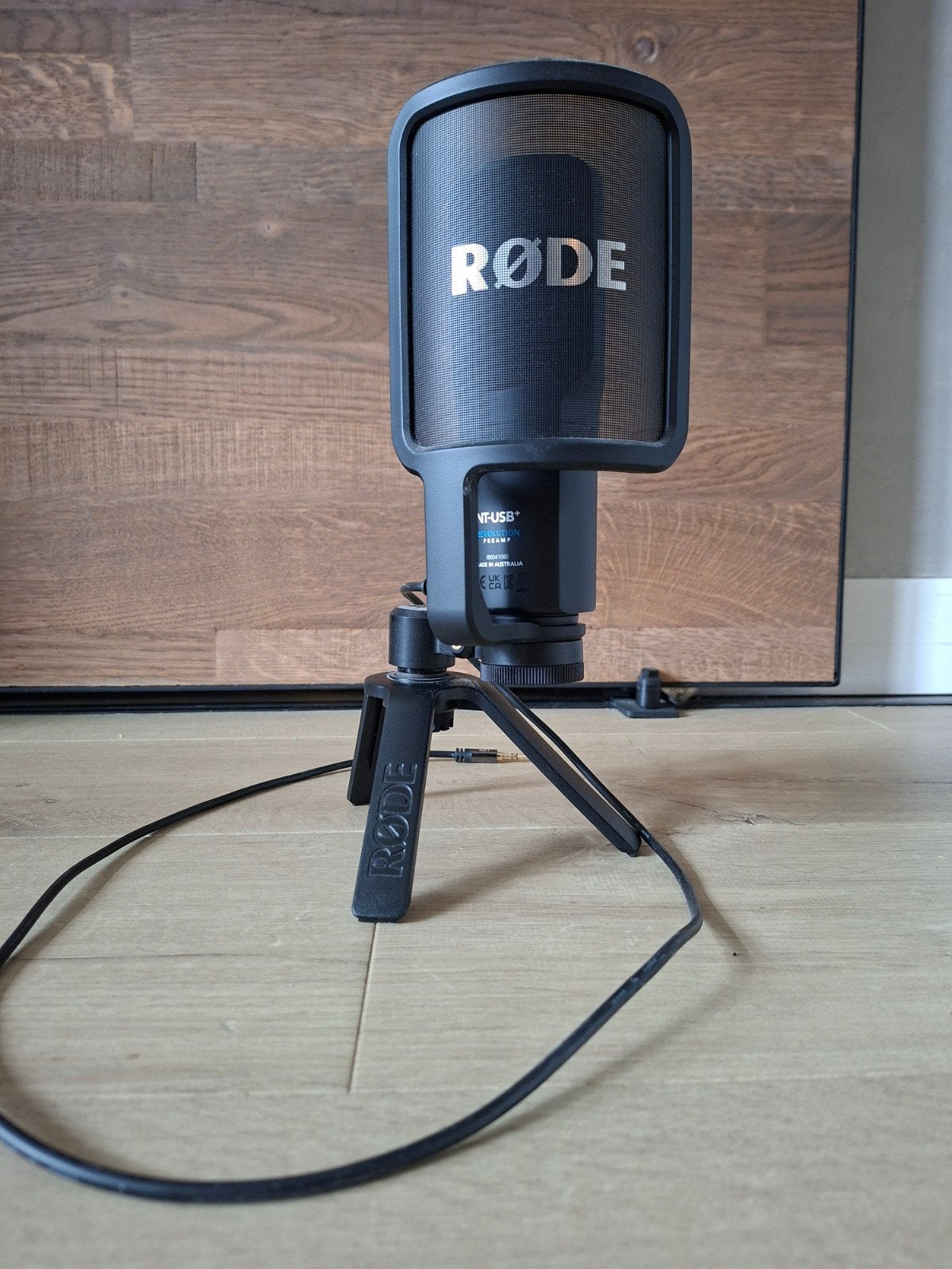Rode NT-USB+ Studiomicrofoon met Statief, Muziek en Instrumenten, Microfoons, Ophalen, Zo goed als nieuw, Studiomicrofoon