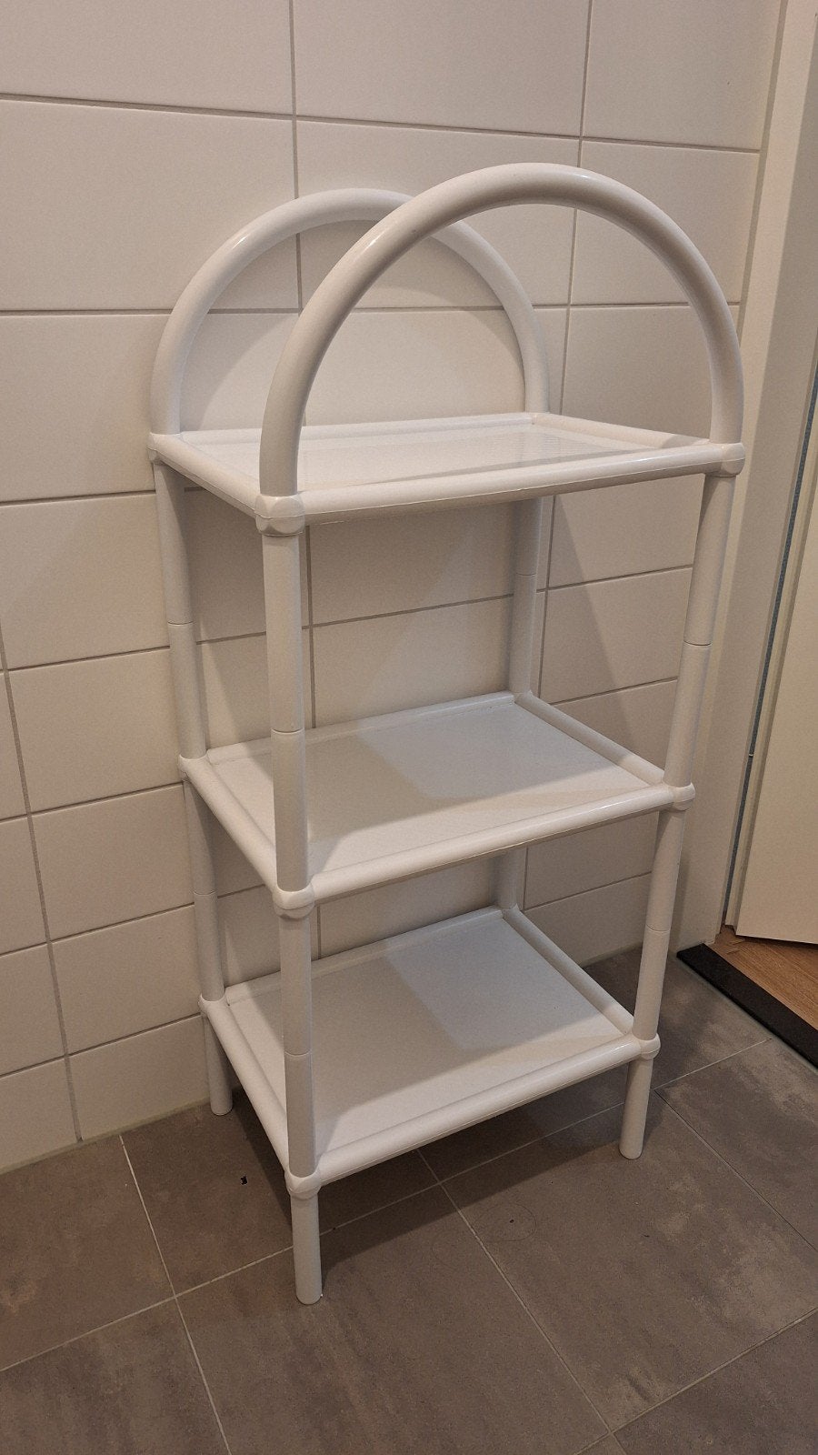 Wit badkamerrekje met 3 planken - Zo goed als nieuw, Minder dan 50 cm, Overige typen, Ophalen of Verzenden, Zo goed als nieuw