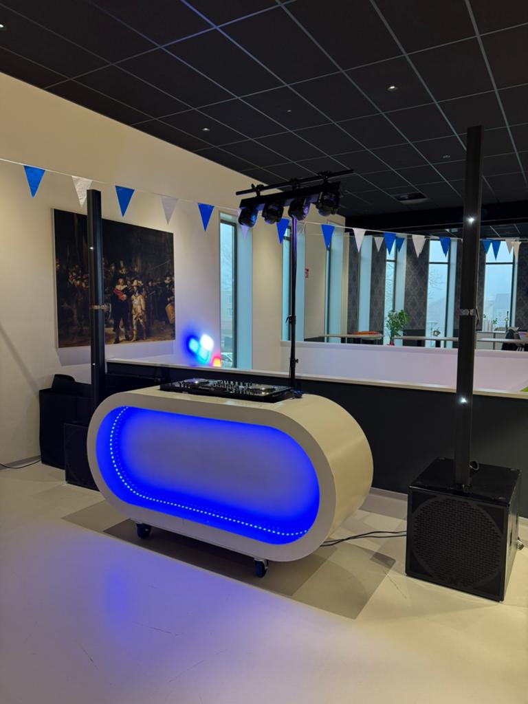 K array speakerset actief, Ophalen of Verzenden, Zo goed als nieuw