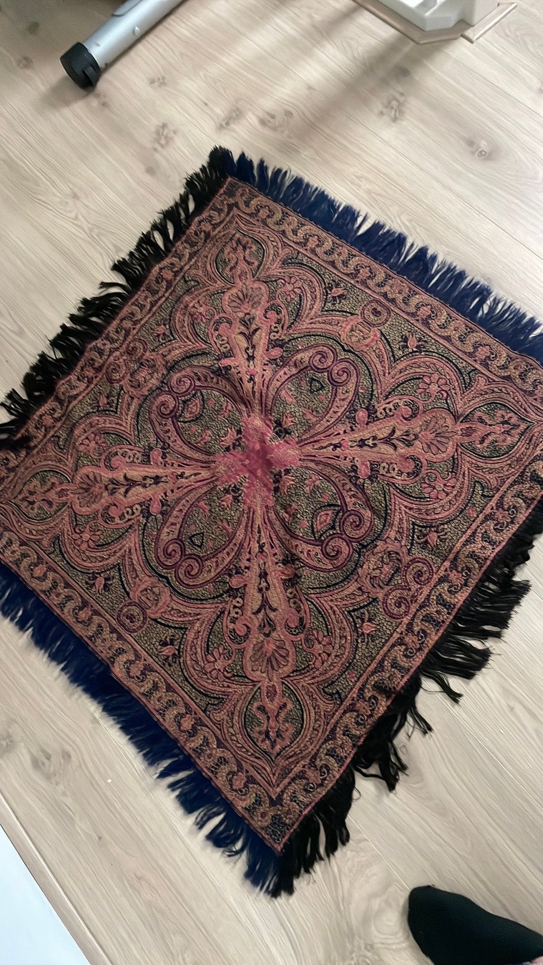 Decoratief Worteldoek met Franjes, Antiek en Kunst, Ophalen of Verzenden