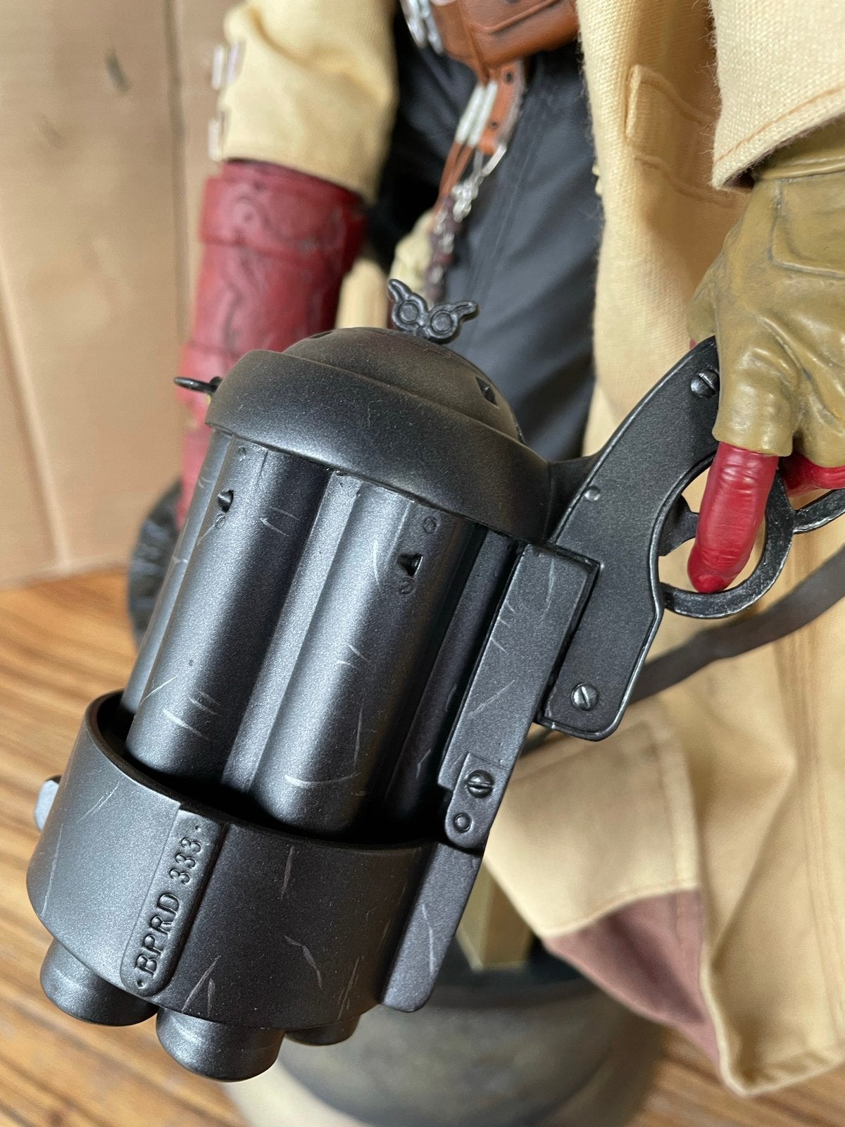 Sideshow HELLBOY 2  premium format Exclusive, Verzamelen, Ophalen, Zo goed als nieuw, Film, Beeldje, Replica of Model
