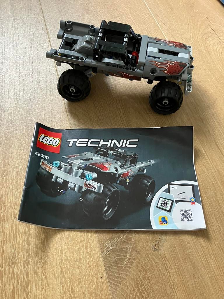 Lego technic pullback vluchtwagen 42090, Lego, Ophalen of Verzenden, Zo goed als nieuw, Compleet
