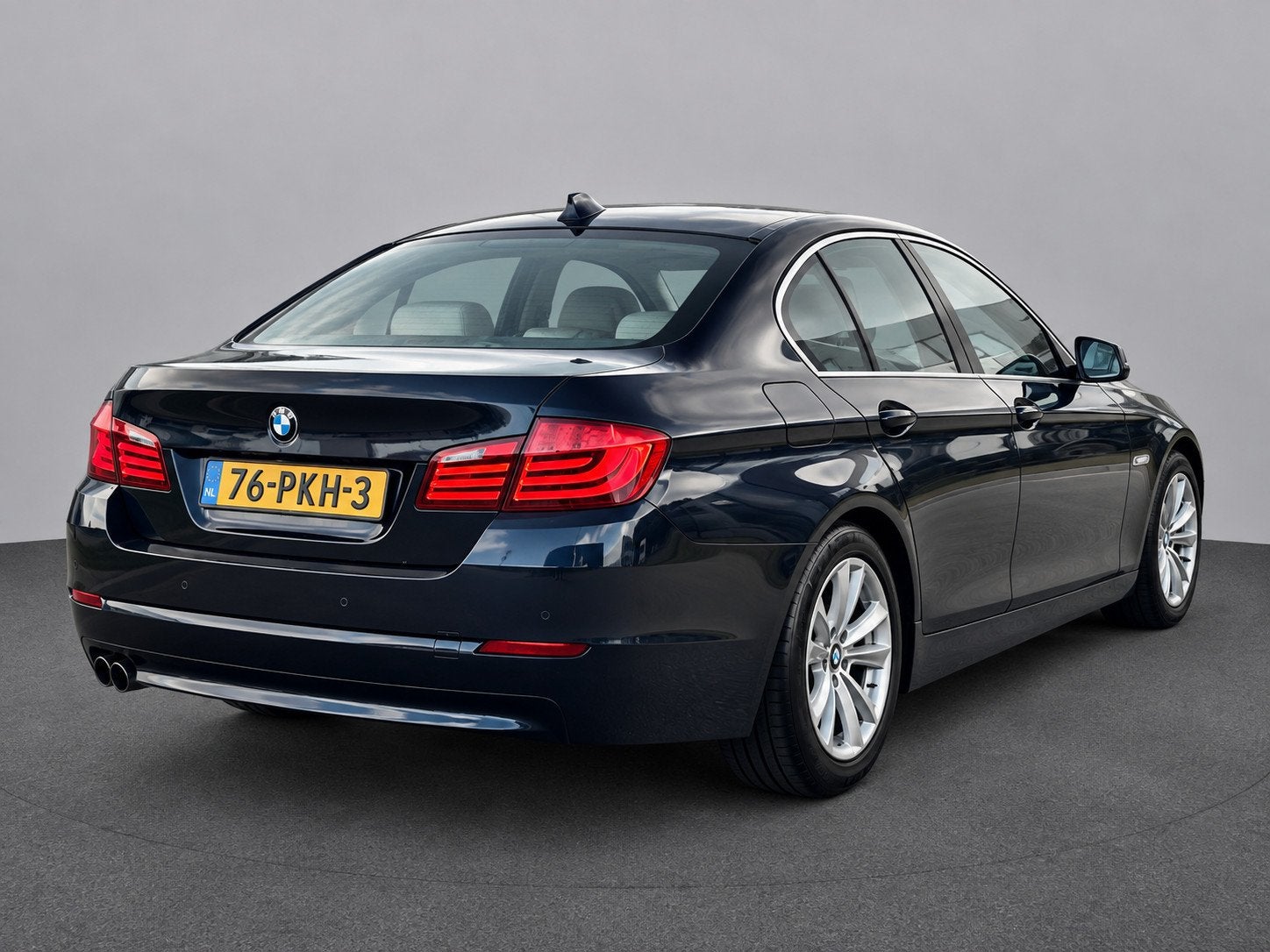 BMW 5-serie 523i Executive | Schuifdak | Head Up | Navi Prof, Auto's, Euro 5, Achterwielaandrijving, Gebruikt, Beige