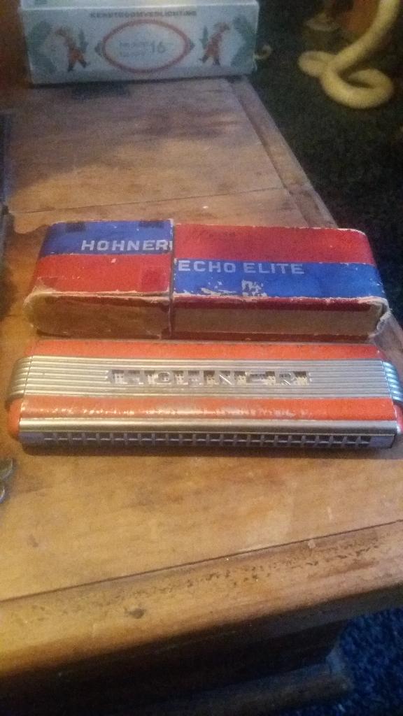 hohner mondharmonica echo elite, Muziek en Instrumenten, Blaasinstrumenten | Mondharmonica's, Ophalen of Verzenden, Gebruikt