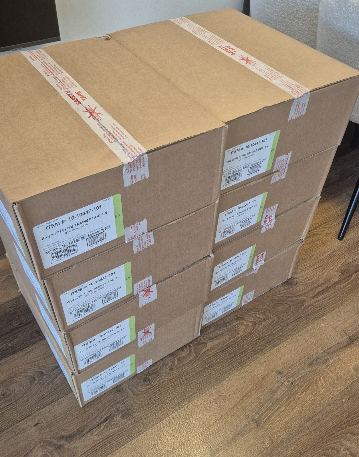 ​ Pokémon: 30th Celebration - Elite Trainer Box (ETB) Case, Ophalen of Verzenden, Nieuw, Boosterbox